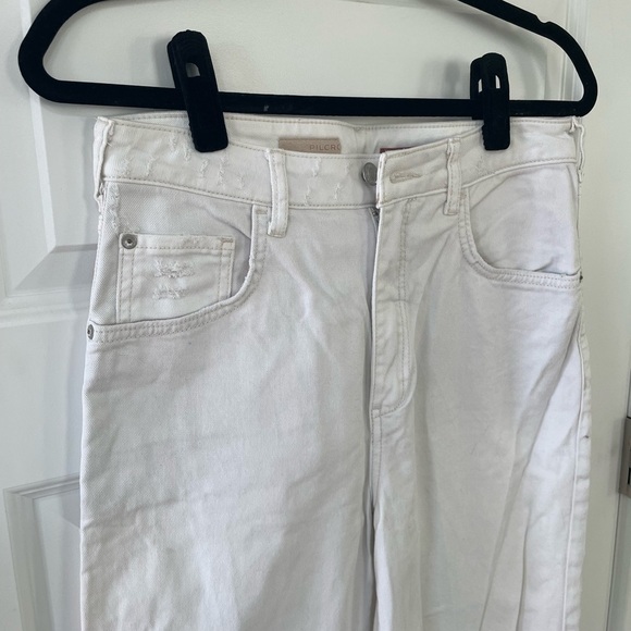 Pilcro Off-White high rise, wide leg jeans, distressed knees, size 27 - Picture 2 of 10